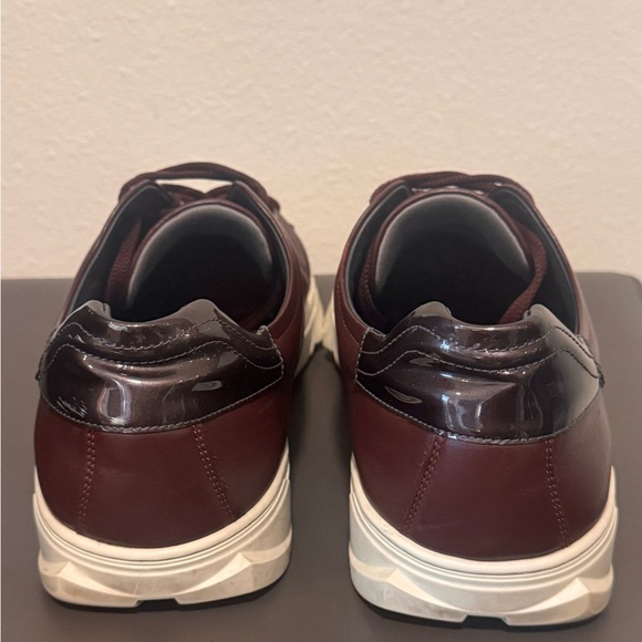 Salvatore Ferragamo Men’s Cube Leather Sneakers – Sophisticated Style - Picture 3 of 4